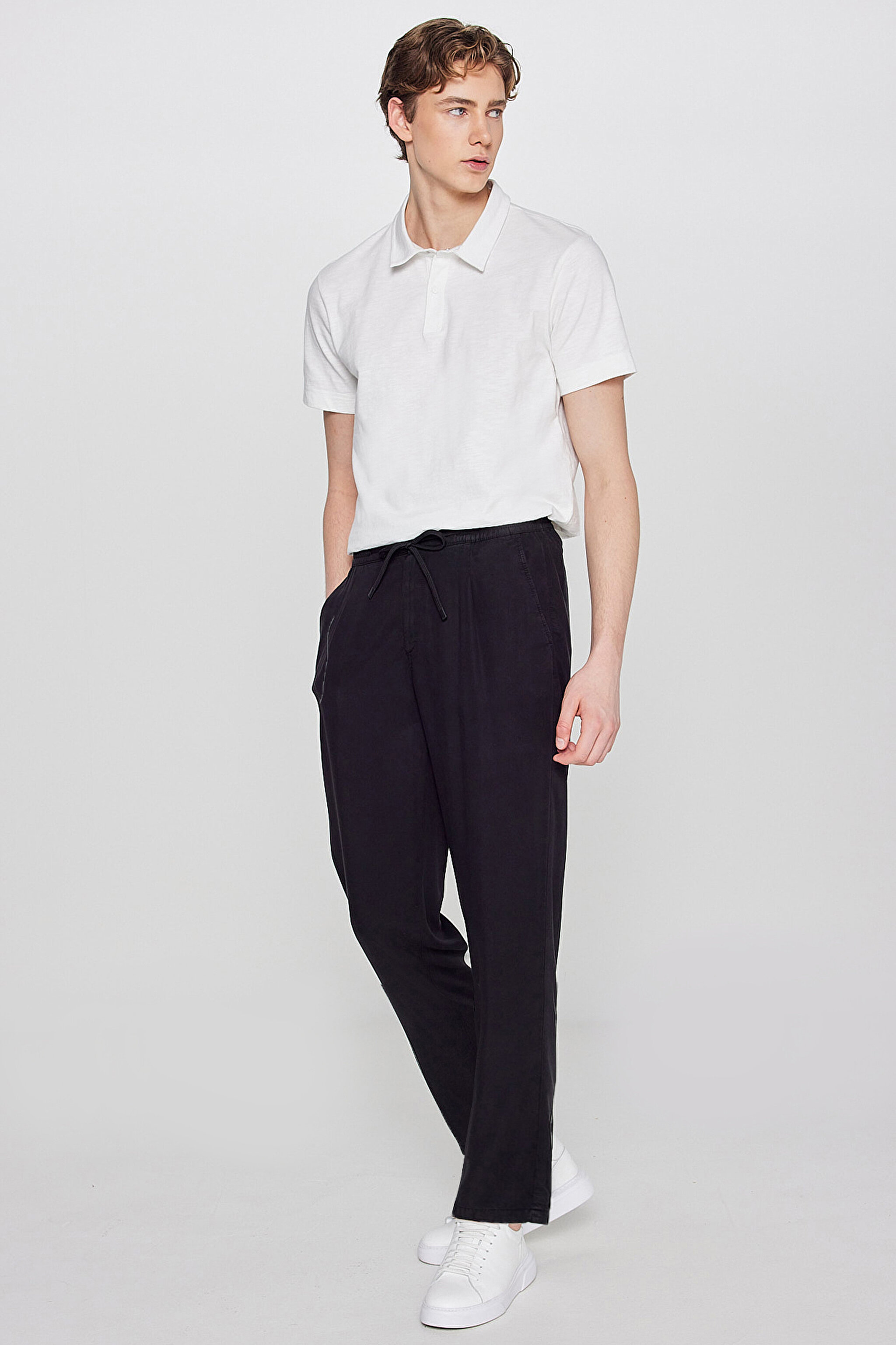 Regular Fit Normal Kesim Yumuşak Dokulu Siyah Pantolon - Black-W2610167001 (görsel 2)