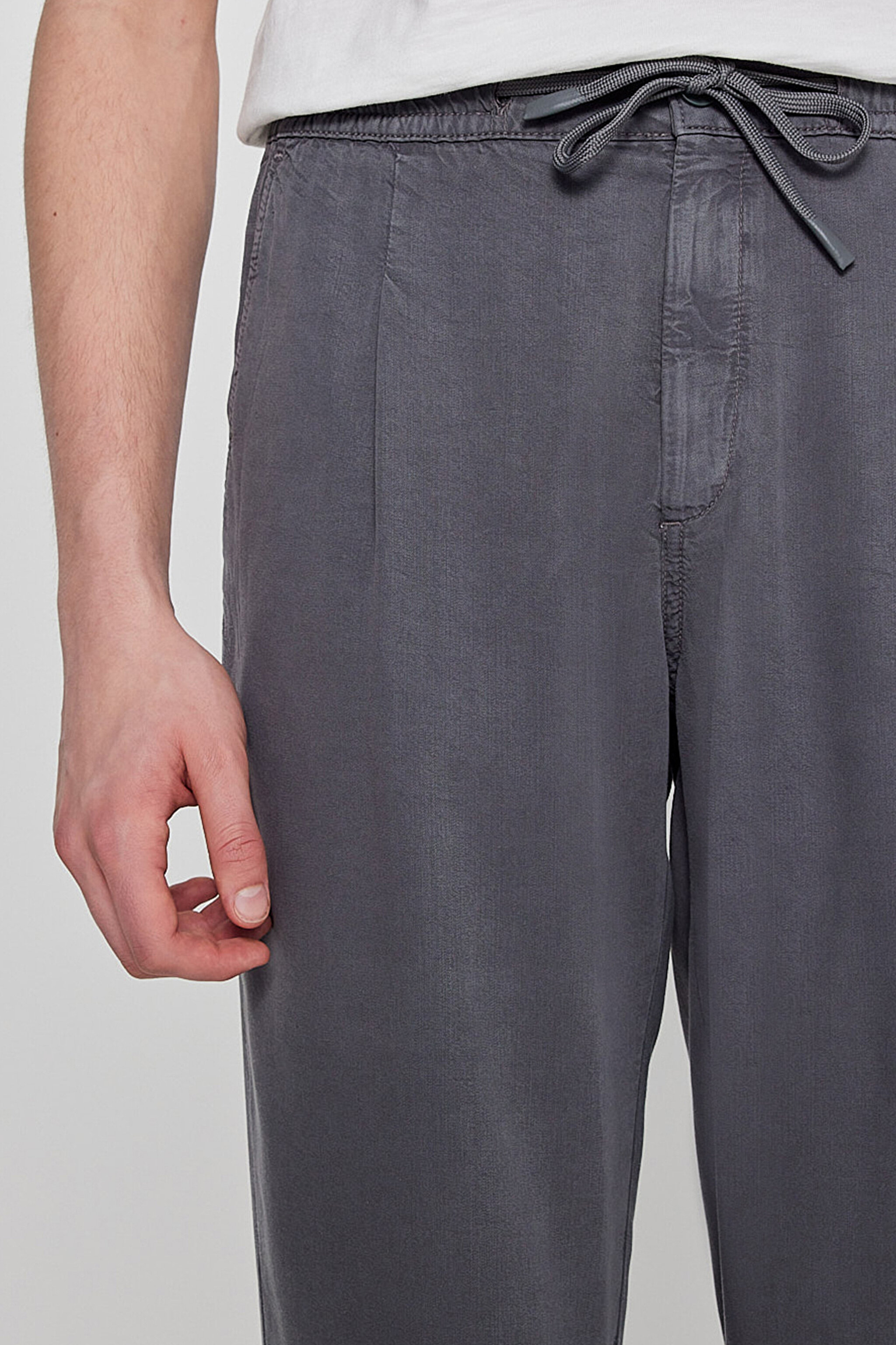 Regular Fit Normal Kesim Yumuşak Dokulu Siyah Pantolon - Dark Grey-W261016793 (görsel 4)