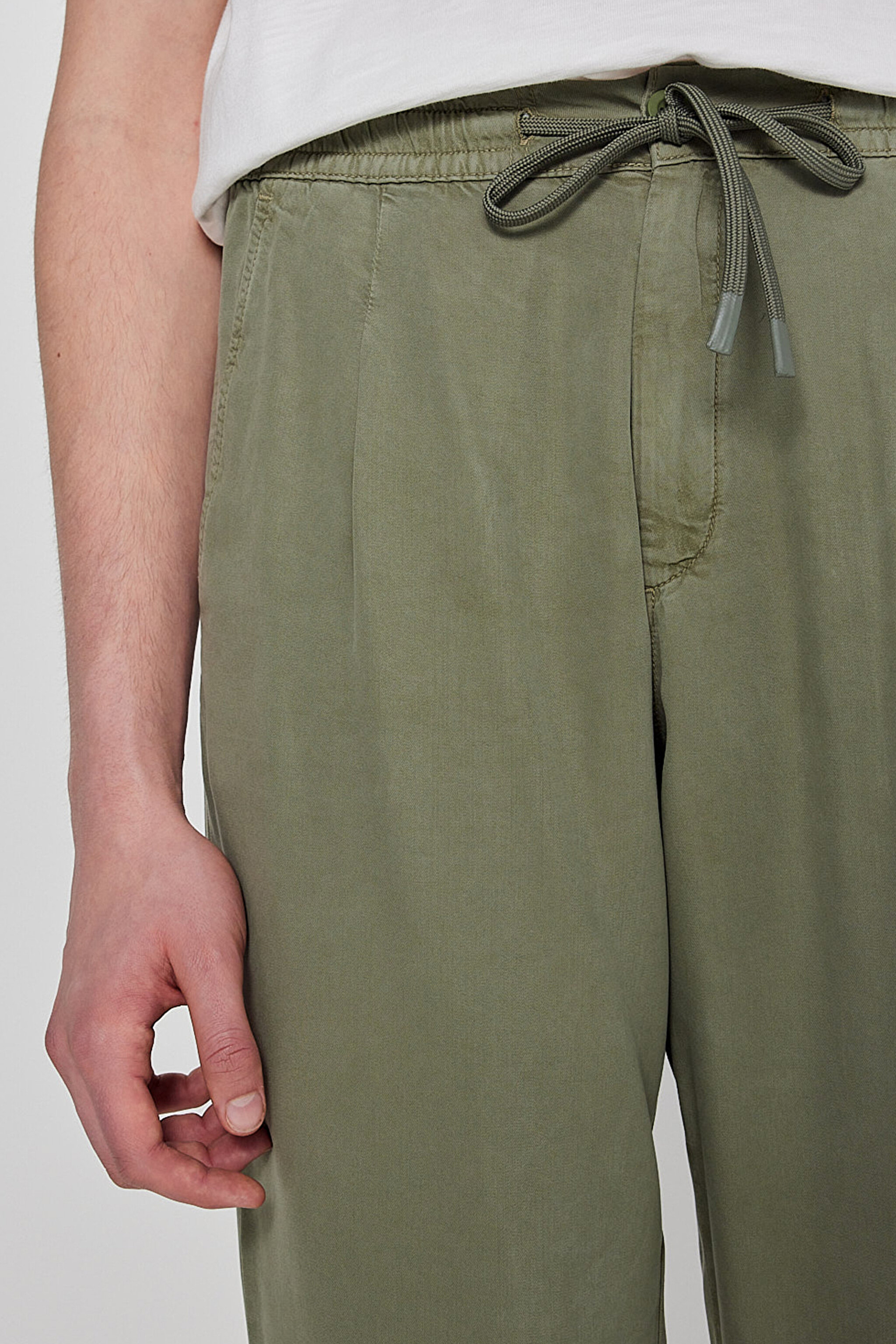 Regular Fit Normal Kesim Yumuşak Dokulu Siyah Pantolon - Dusty Olive-W2610167X45 (görsel 5)