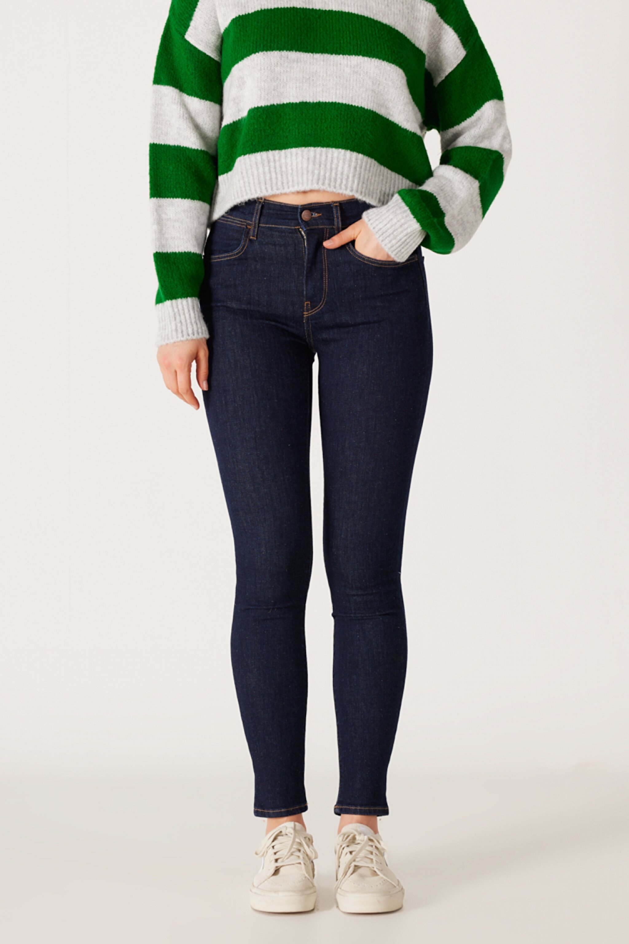 High Rise Skinny Fit Dar Kesim Yüksek Bel Esnek Jean Kot Pantolon