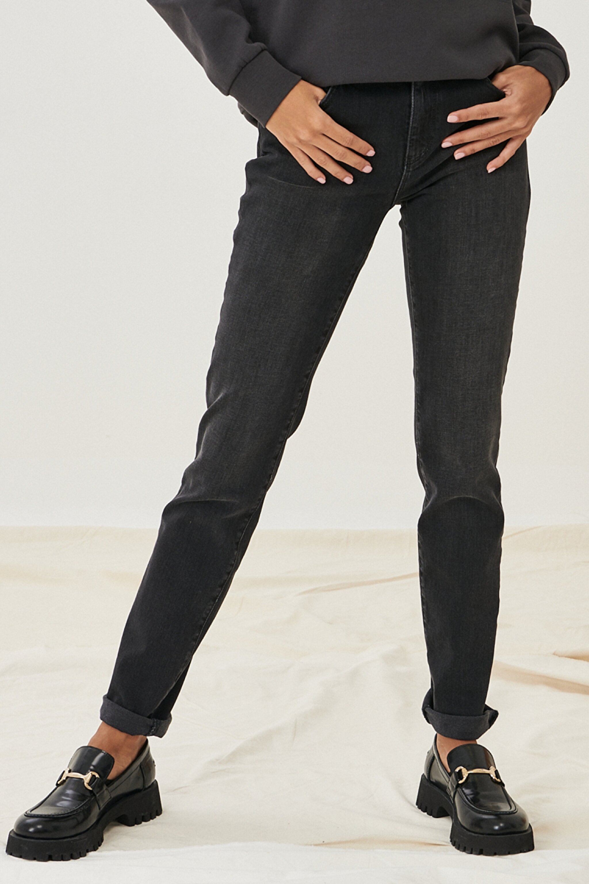 Slim Fit Dar Kesim Denim Esnek Jean Kot Pantolon