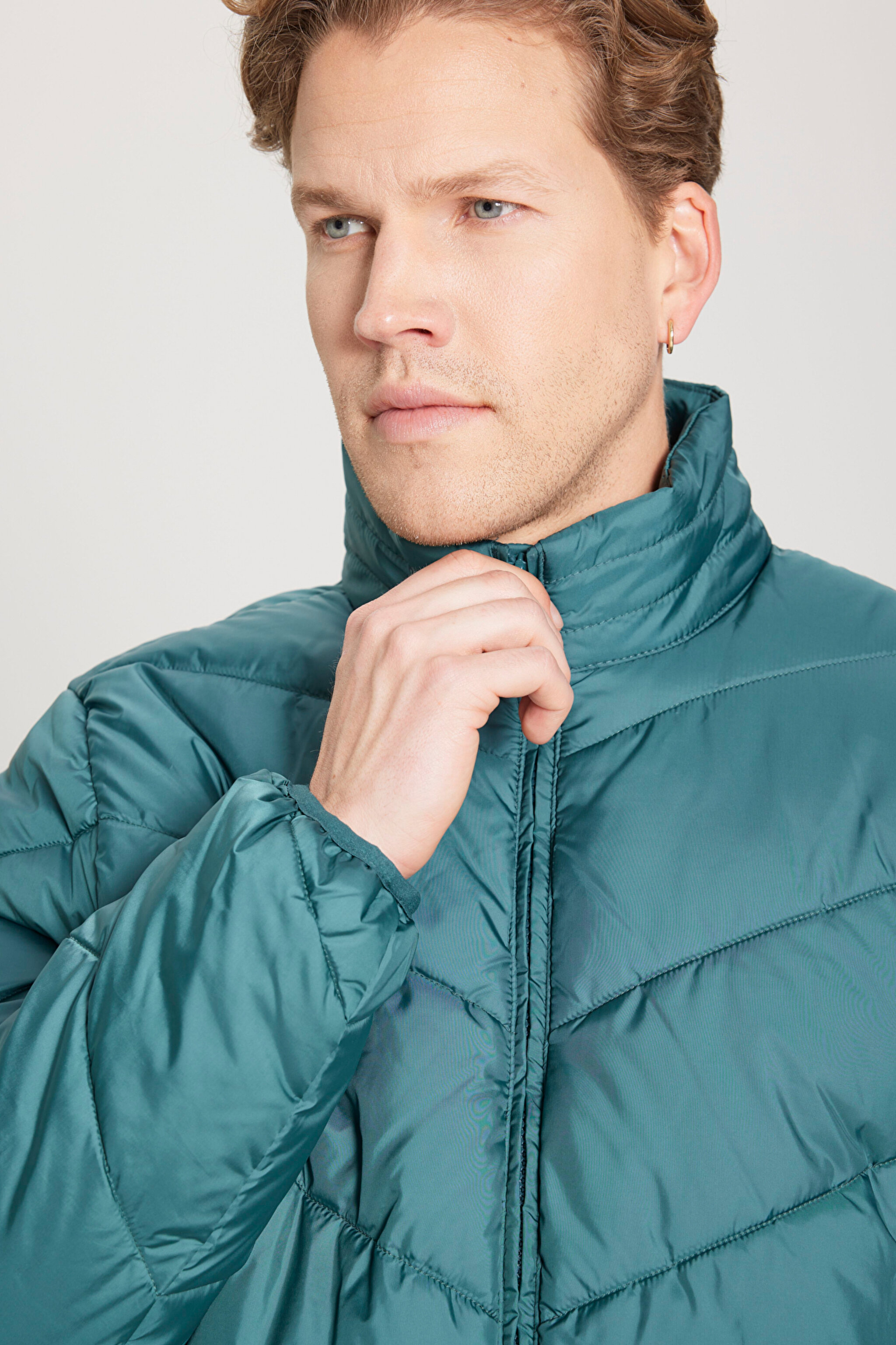 Regular Fit Normal Kesim Dik Yaka Yeşil Şişme Mont - Dark Matcha-W40YWAG61 (görsel 5)