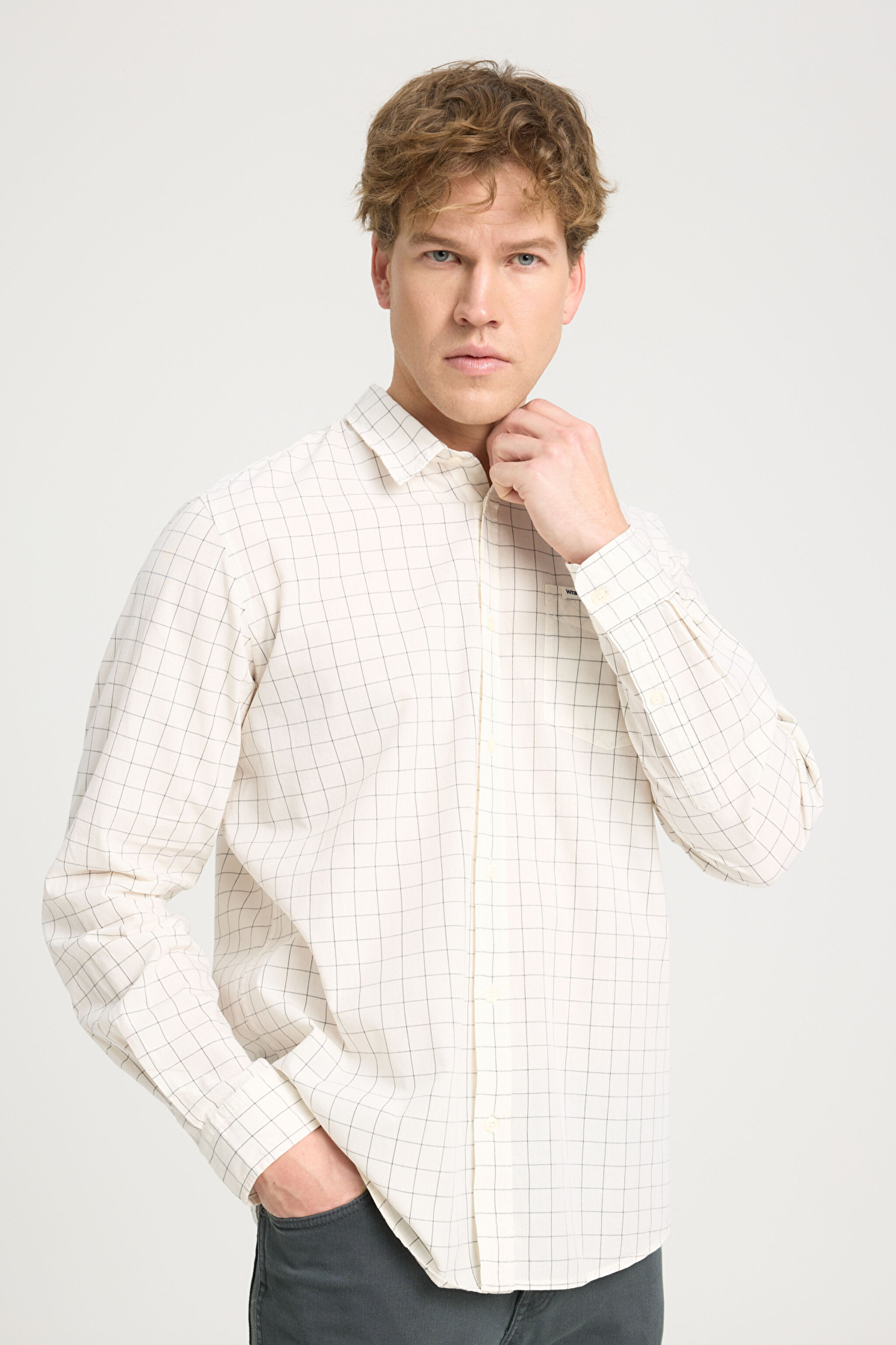 Regular Fit Normal Kesim %100 Pamuk Kareli Uzun Kollu Gömlek - Worn White-W5A24MW02 (görsel 2)