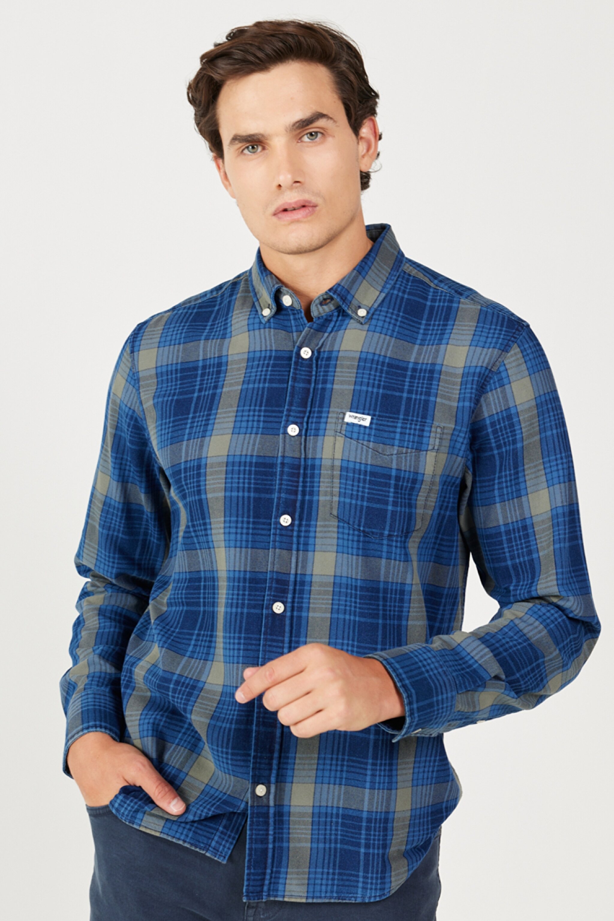 Regular Fit Normal Kesim %100 Pamuk Şardonlu Lacivert Ekoseli Uzun Kollu Gömlek - Dark Indigo-W5B15VX1E (görsel 2)
