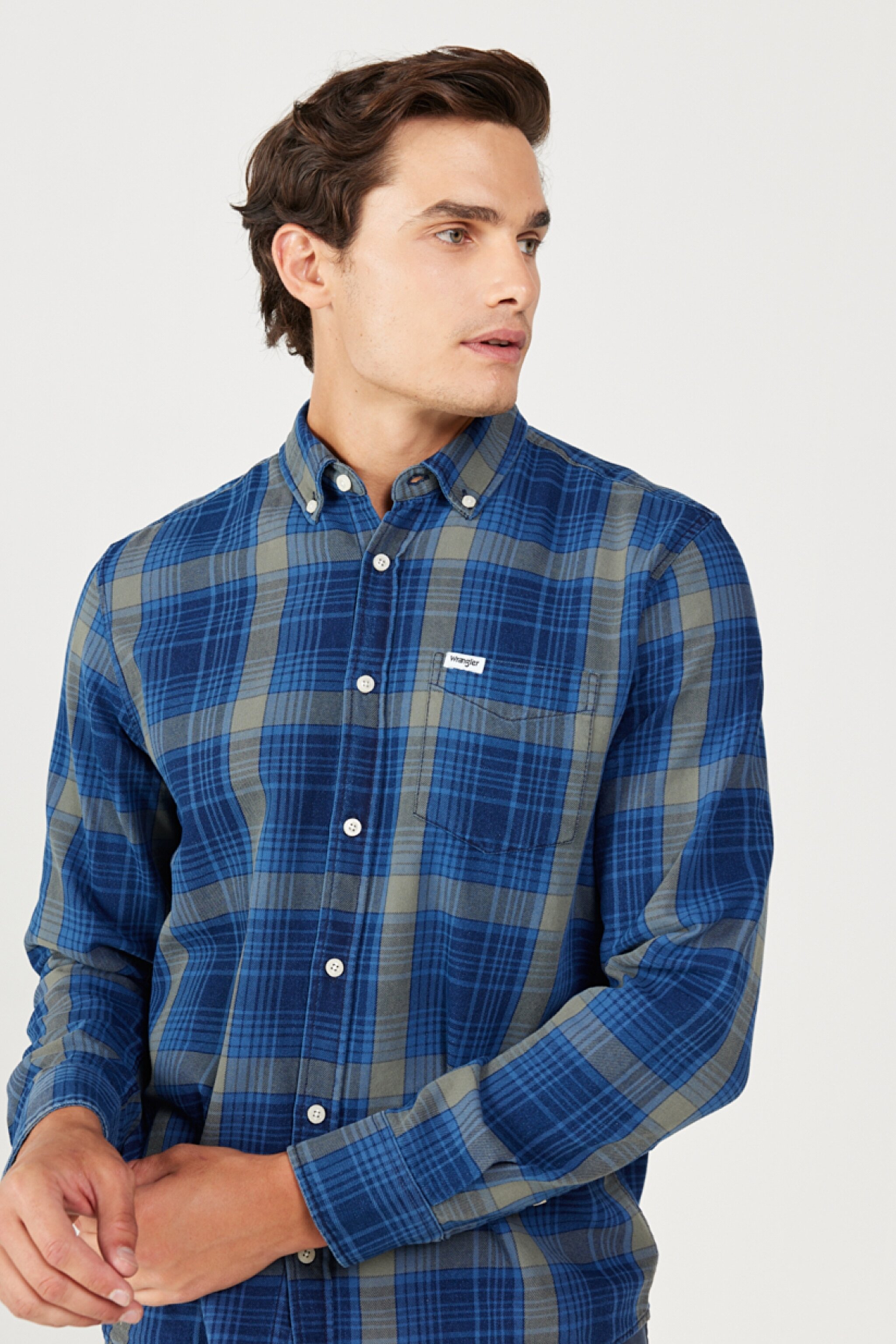 Regular Fit Normal Kesim %100 Pamuk Şardonlu Lacivert Ekoseli Uzun Kollu Gömlek - Dark Indigo-W5B15VX1E (görsel 4)