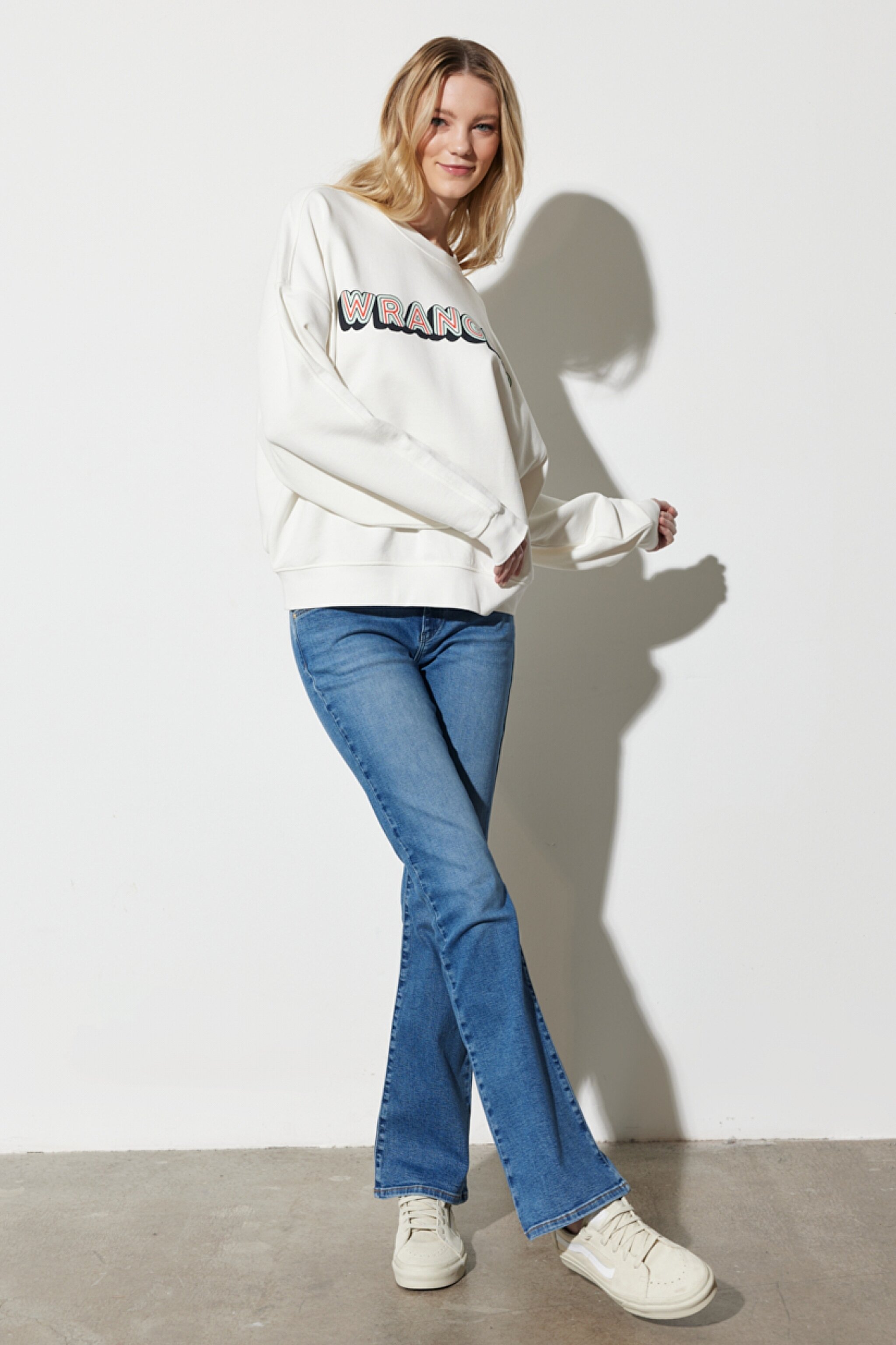 Regular Fit Normal Kesim %100 Pamuk Bisiklet Yaka Beyaz Sweatshirt - White-W6R4HA989 (görsel 7)