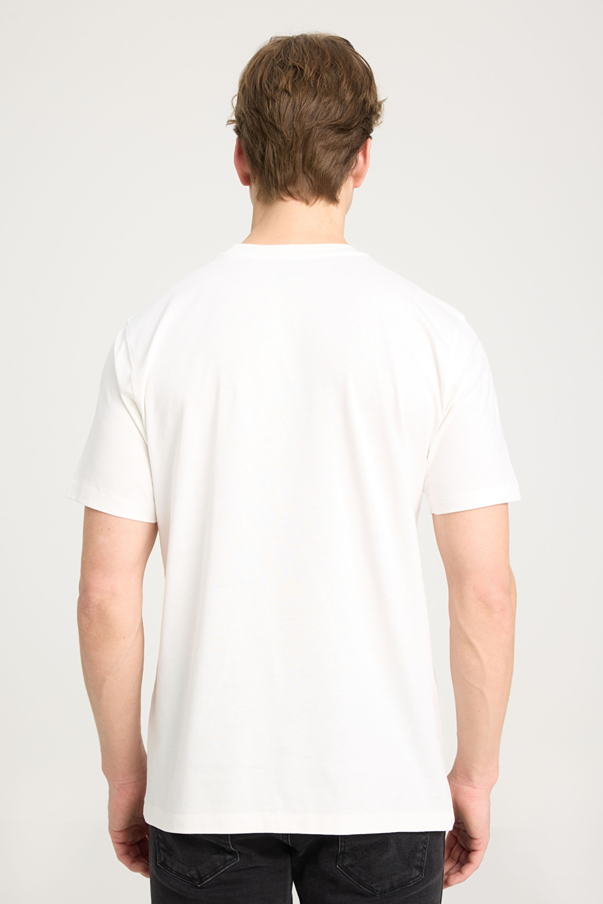Regular Fit Normal Kesim Bisiklet Yaka %100 Pamuk Ekru Tişört - Worn in White-W753EEW04 (görsel 5)