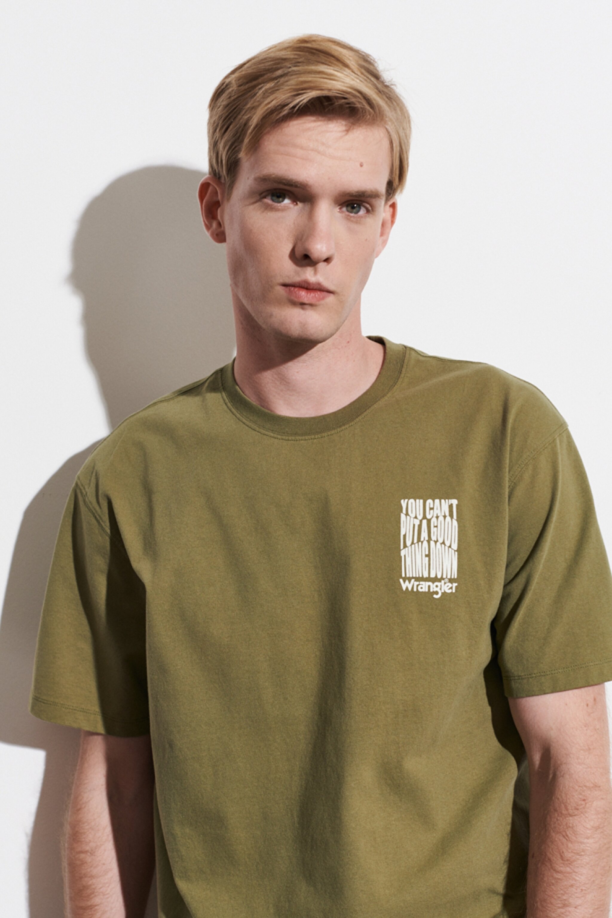 Loose Fit Rahat Kesim %100 Pamuk Bisiklet Yaka Tişört - Deep Lichen Green-W7A1DFX1X (görsel 2)