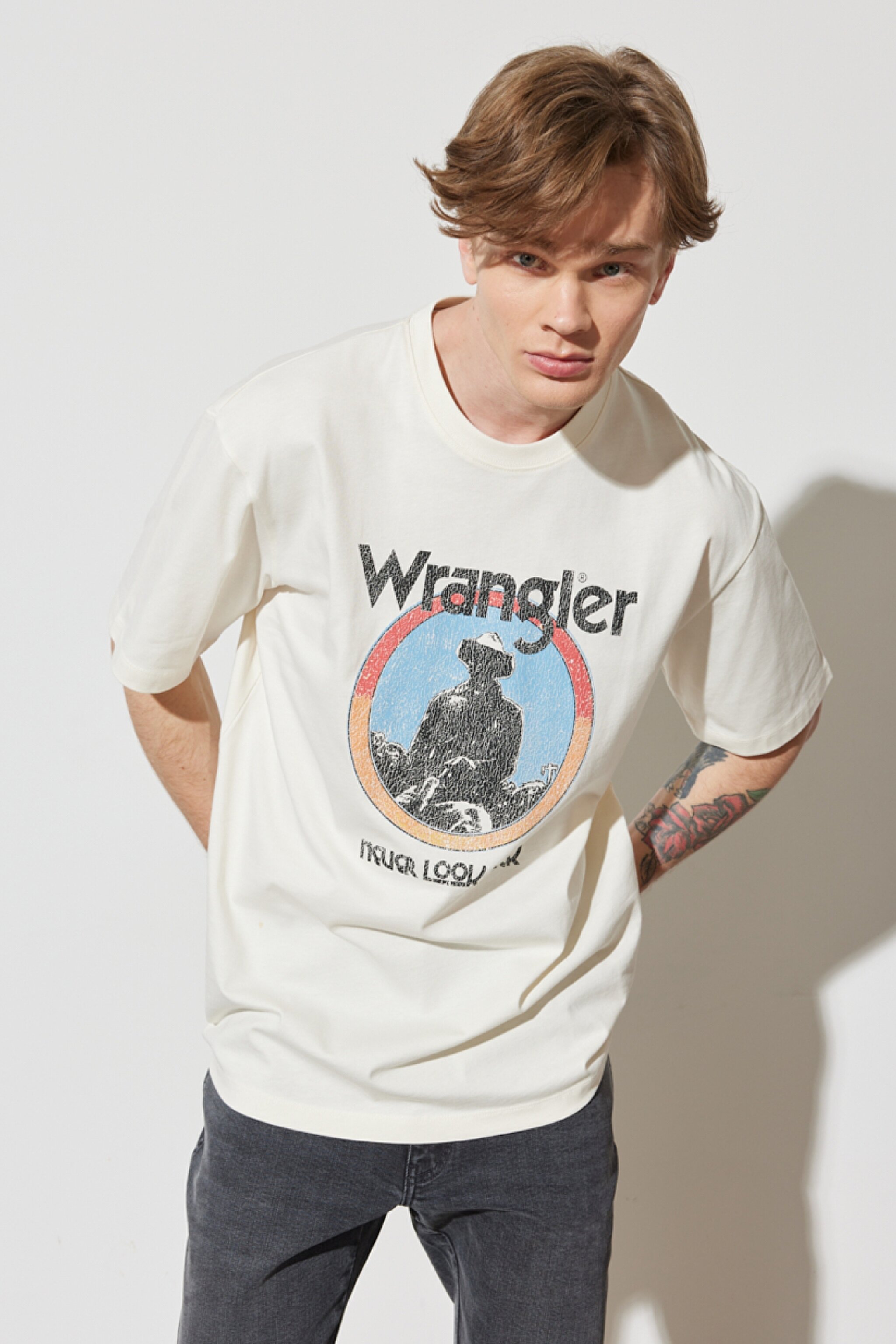 Regular Fit Normal Kesim %100 Pamuk Bisiklet Yaka Kırık Beyaz Tişört - Off White-W7CBEE737 (görsel 3)