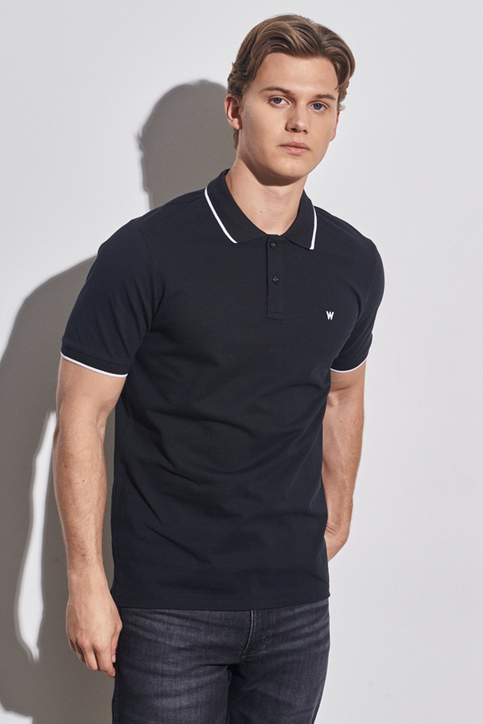 Slim Fit Dar Kesim Polo Yaka %100 Pamuk Tişört