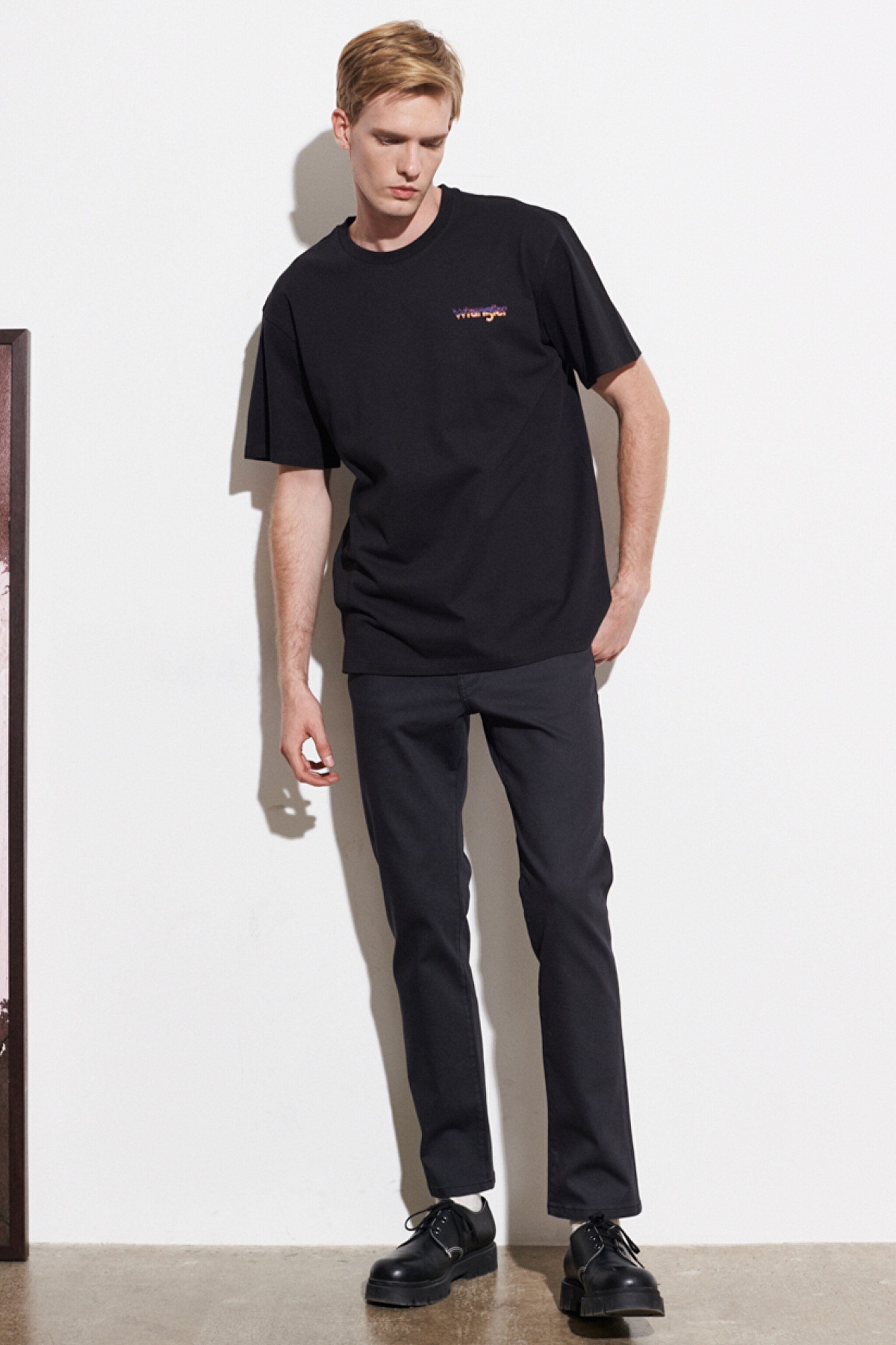Loose Fit Rahat Kesim %100 Pamuk Bisiklet Yaka Siyah Tişört - Faded Black-W7L4GFXV6 (görsel 4)