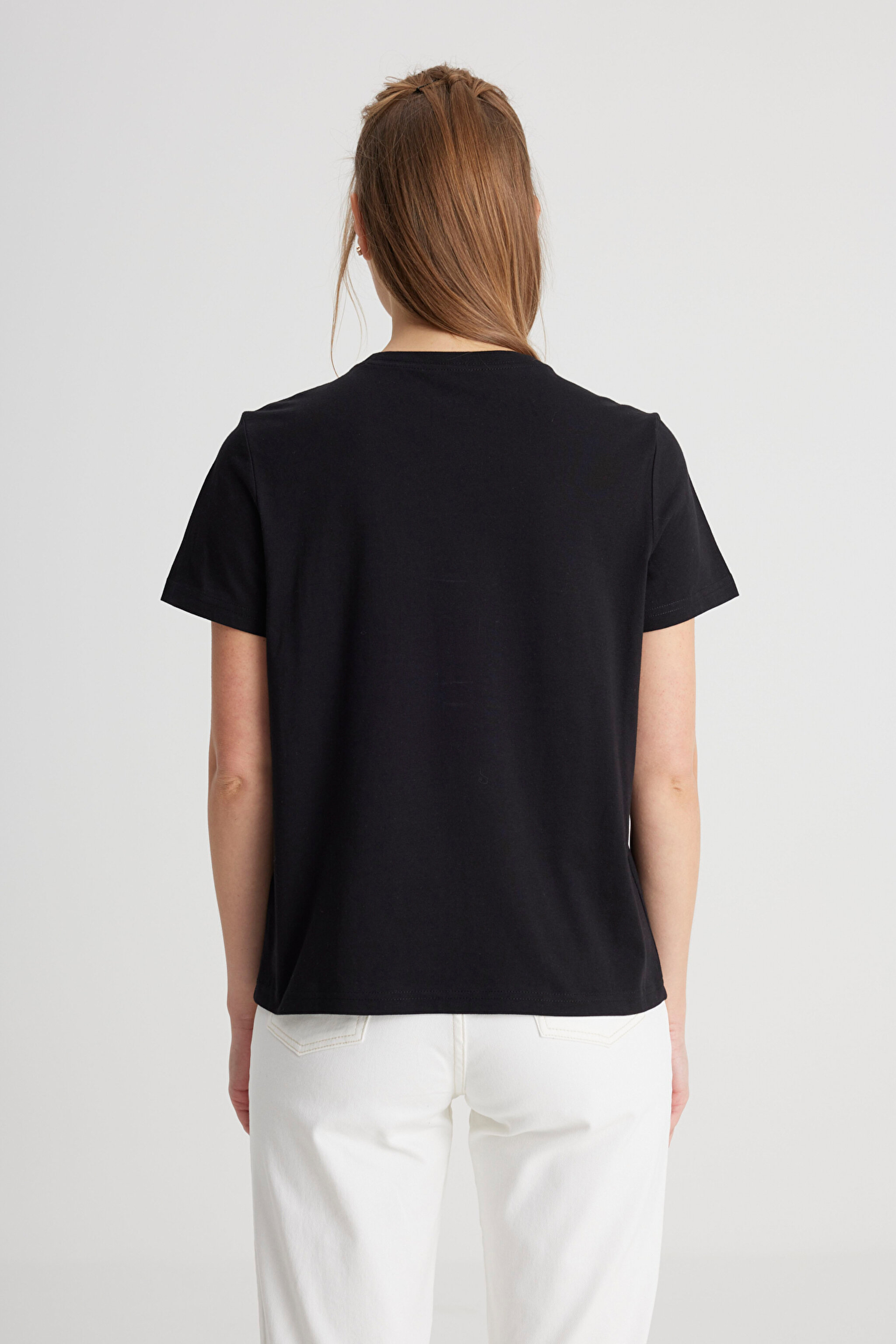 Regular Fit Normal Kesim Bisiklet Yaka %100 Pamuk Siyah Tişört - Black-W7N4205541001 (görsel 5)