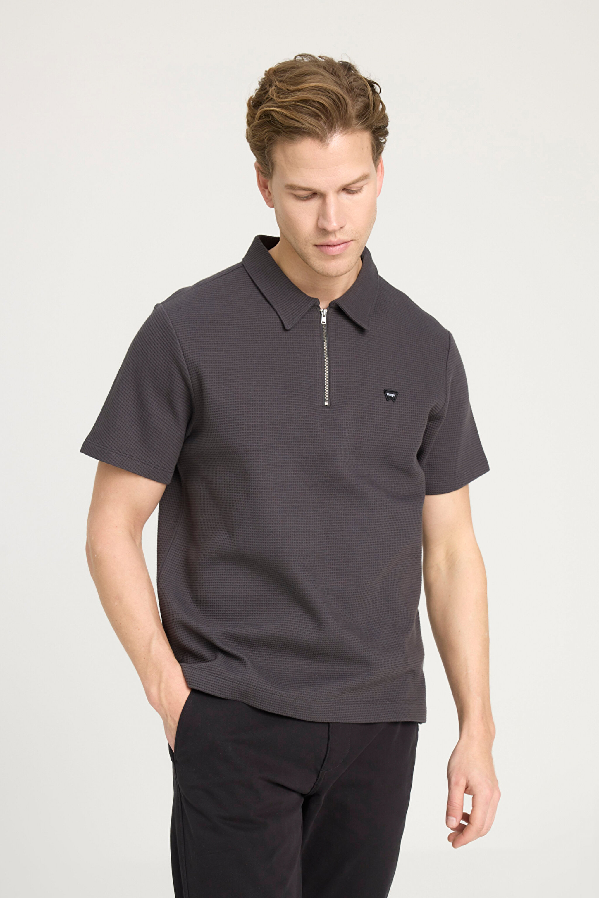 Relaxed Fit Geniş Kesim Polo Yaka Fermuar Detaylı %100 Pamuk Siyah Tişört