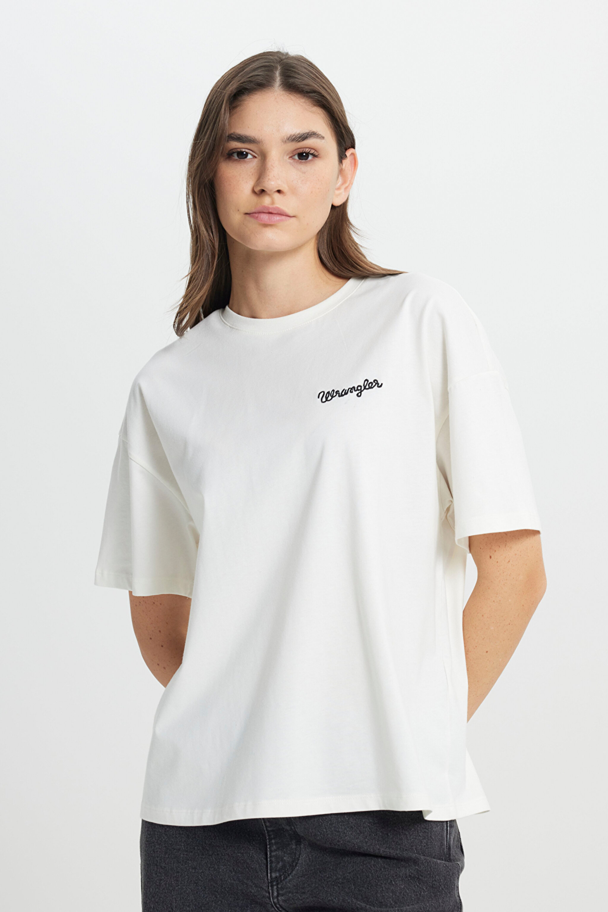 Loose Fit Rahat Kesim Bisiklet Yaka %100 Pamuk Beyaz Tişört - Off White-W7R9EE102
