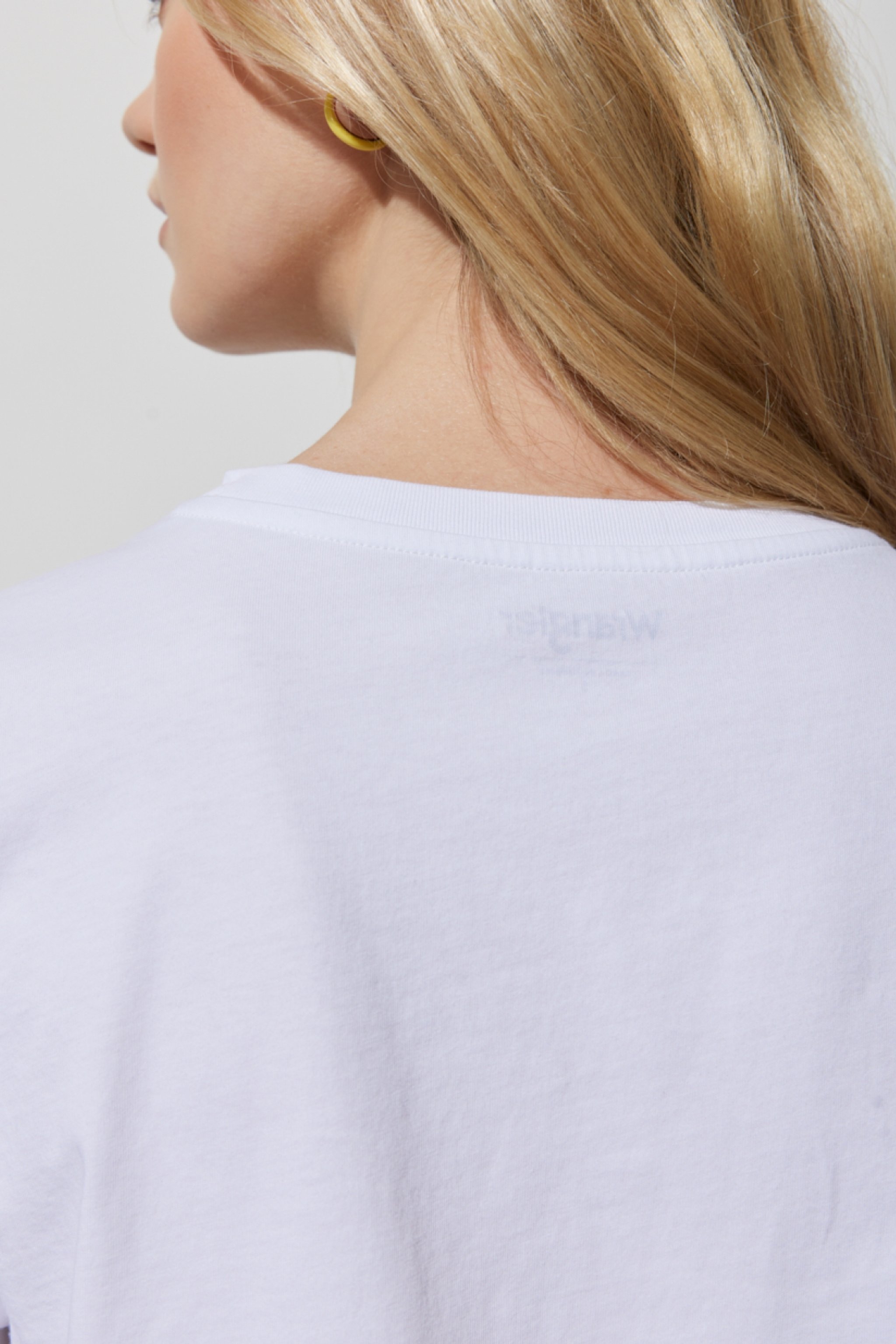 Regular Fit Normal Kesim %100 Pamuk Bisiklet Yaka Beyaz Tişört - White-W7XFD3989 (görsel 4)
