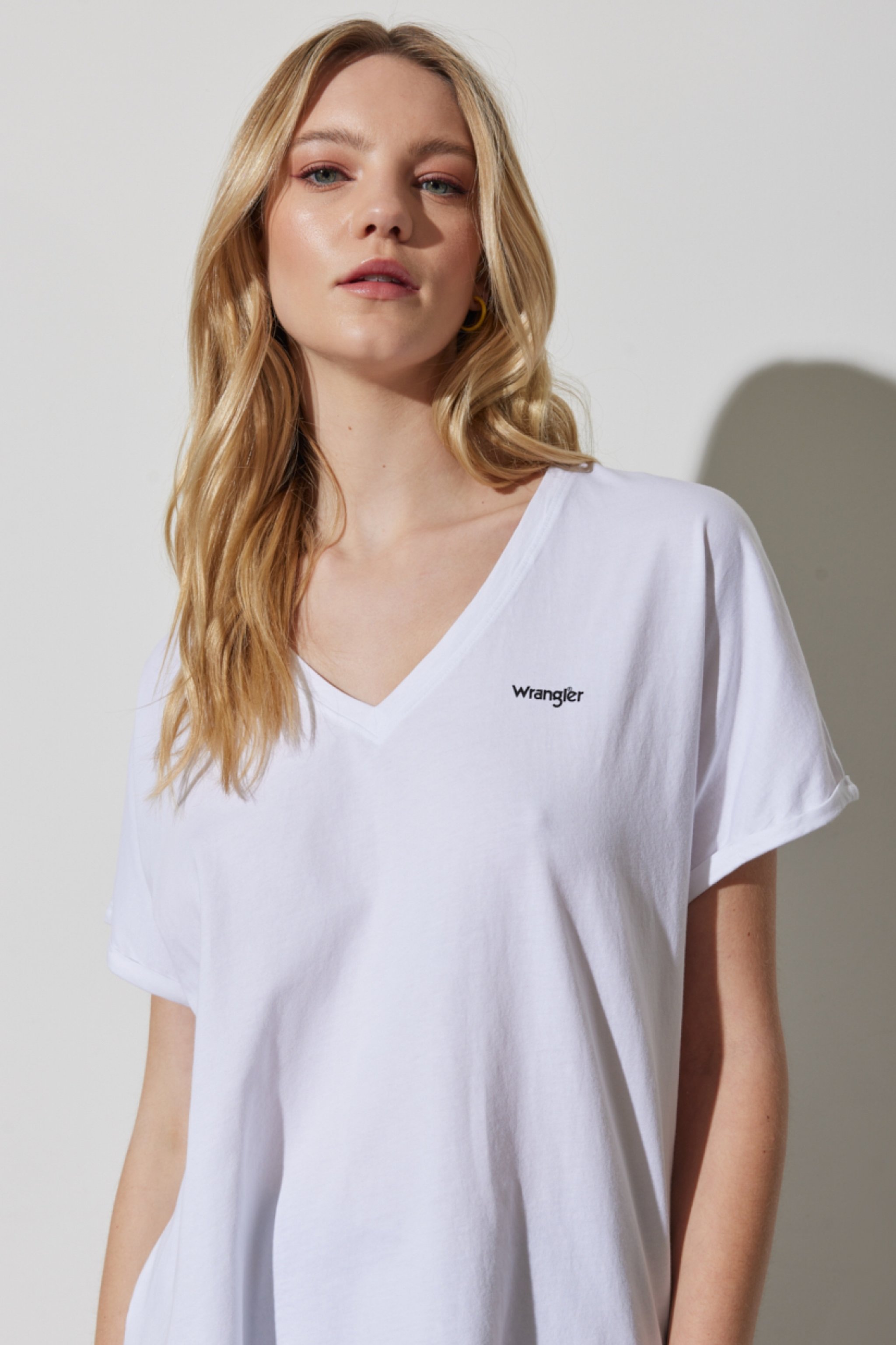 Regular Fit Normal Kesim %100 Pamuk V Yaka Beyaz Tişört - White-W7XKEV12 (görsel 3)