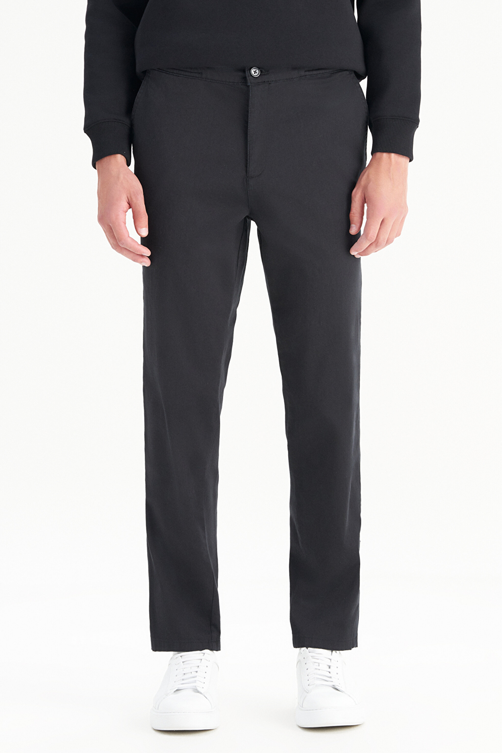 Pamuklu Slim Fit Dar Kesim Cepli Yumuşak Dokulu Esnek Pantolon - Black-WM01200001001 (görsel 2)