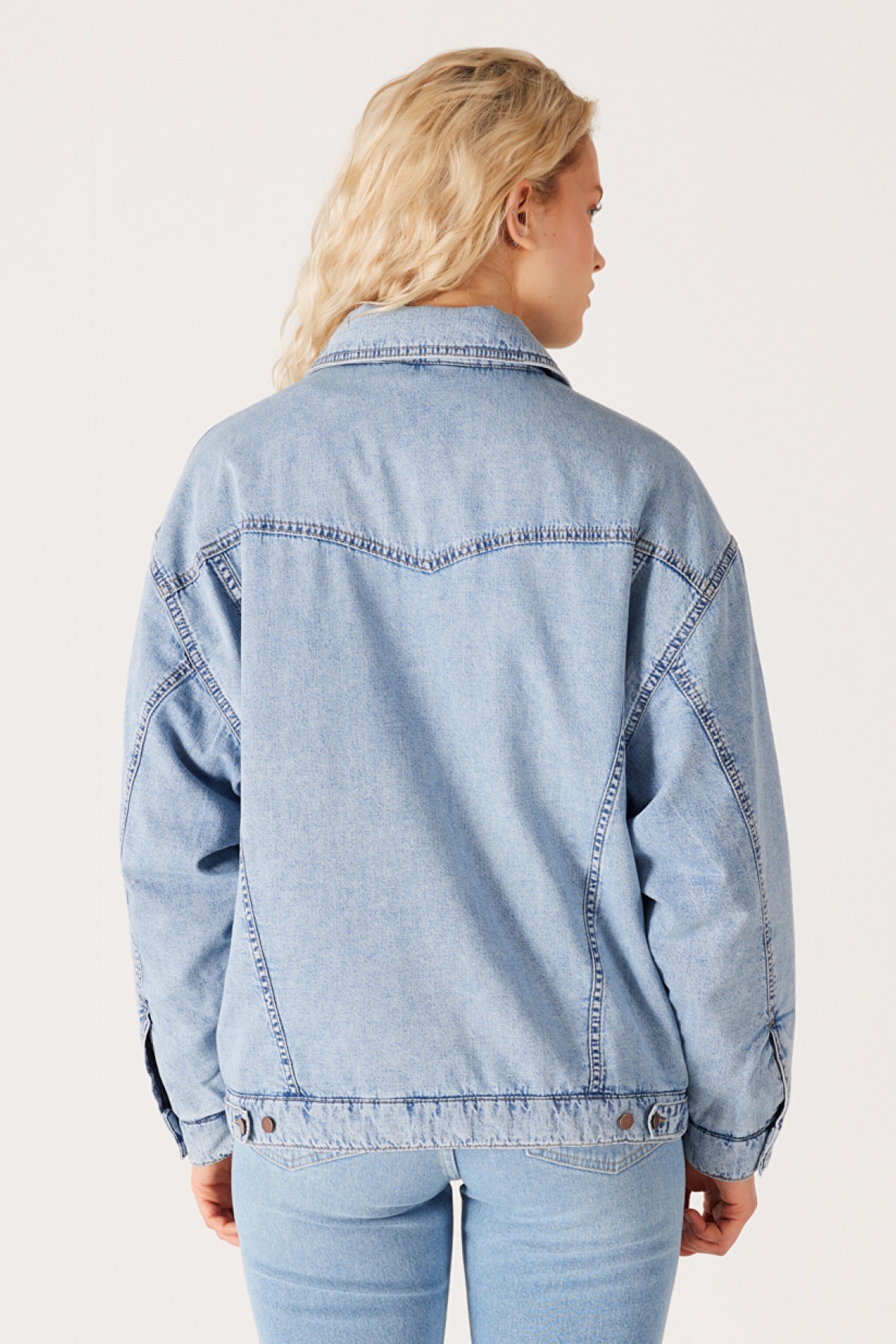 Relaxed Fit Geniş Kesim %100 Pamuk Açık Mavi Trucker Jean Denim Kot Ceket - Scare Crow-WU41W9501 (görsel 8)