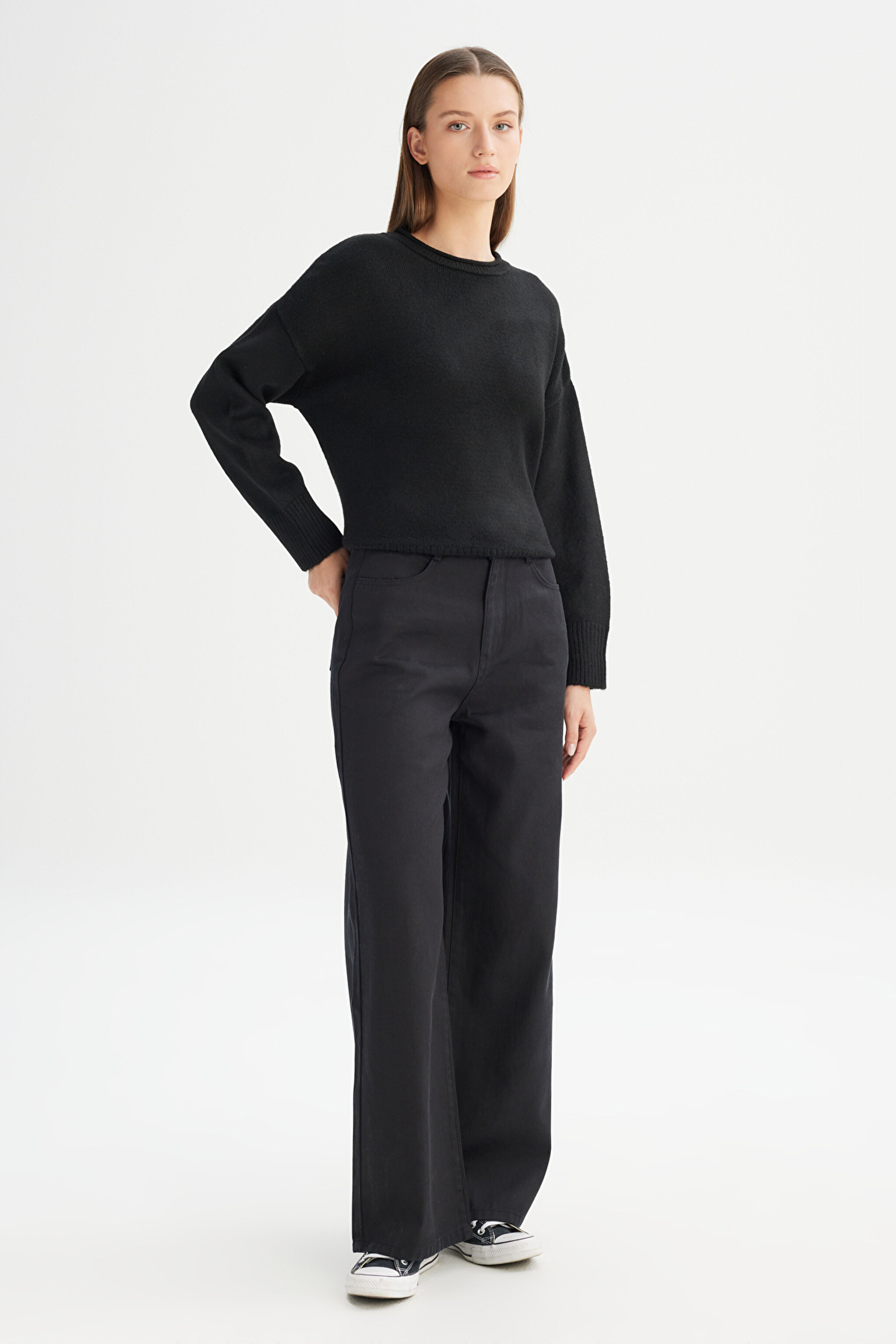 Straight Fit Düz Kesim Normal Bel Siyah Pantolon