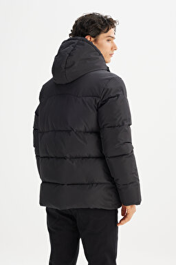 Sıcak Tutan Regular Fit Normal Kesim Kapüşonlu Şişme Mont - Black-CHL88BNY001 (görsel 5)