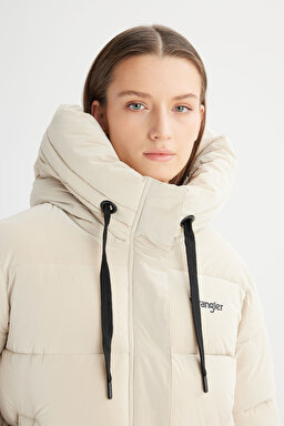 Regular Fit Normal Kesim Kapüşonlu Bej Mont - Beige-CHW232170614 (görsel 4)