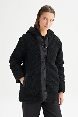 Regular Fit Normal Kesim Kapüşonlu Siyah Kapitoneli Mont - Black-CHW232275001 (görsel 2)