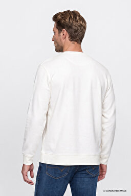Pamuklu Regular Fit Normal Kesim Bisiklet Yaka Sweatshirt - White-GW2520534100 (görsel 4)