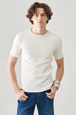 Regular Fit Normal Kesim Sıfır Yaka %100 Pamuk Basic Tişört - White-L211816100