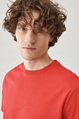Regular Fit Rahat Kesim %100  Pamuk Kısa Kollu Crew Neck Tişört - Red-L221069600 (görsel 4)