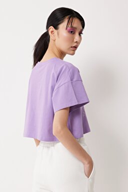 Loose Fit Rahat Kesim %100 Pamuk Bisiklet Yaka Mor Tişört - Purple-L221094499 (görsel 5)