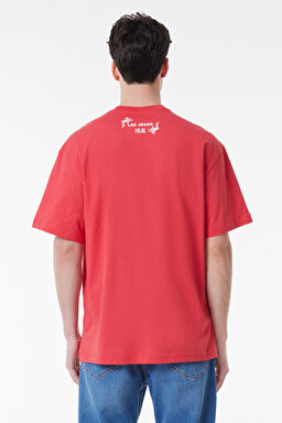 Loose Fit Rahat Kesim %100 Pamuk Bisiklet Yaka Kırmızı Tişört - Red-L221391600 (görsel 4)