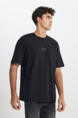 Loose Fit Rahat Kesim Bisiklet Yaka %100 Pamuk Siyah Tişört - Black-L222001001 (görsel 2)