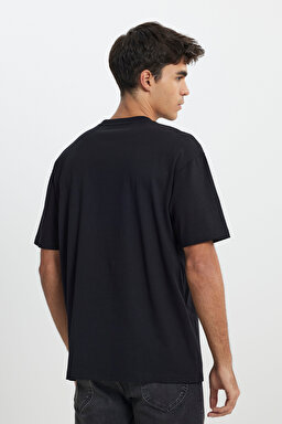 Loose Fit Rahat Kesim Bisiklet Yaka %100 Pamuk Siyah Tişört - Black-L222001001 (görsel 5)