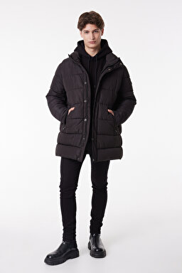 Regular Fit Normal Kesim Dik Yaka Siyah Şişme Mont - Black-L222360001 (görsel 2)