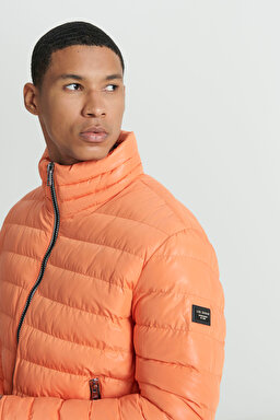 Regular Fit Normal Kesim Dik Yaka Turuncu Şişme Mont - Orange-L222378700 (görsel 5)