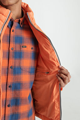 Regular Fit Normal Kesim Dik Yaka Turuncu Şişme Mont - Orange-L222378700 (görsel 6)