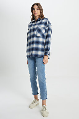 Regular Fit Normal Kesim %100 Pamuk Uzun Kollu Mavi Gömlek - Blue-L222601400 (görsel 4)