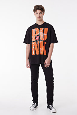 Regular Fit Rahat Kesim %100 Pamuk Bisiklet Yaka Kısa Kollu Tişört - Black-L222610001 (görsel 2)