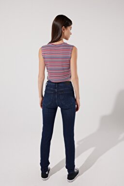 Slim Fit Dar Kesim Bisiklet Yaka Kolsuz Crop Renkli Esnek Tişört - Multi-L231089900 (görsel 6)