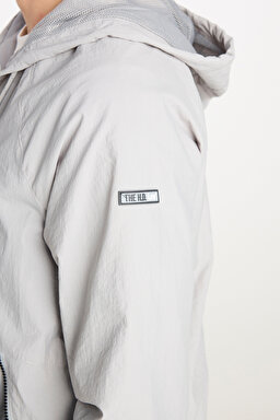 Regular Fit Normal Kesim Kapüşonlu Gri Yağmurluk Ceket - Light Gray-L231225032 (görsel 7)