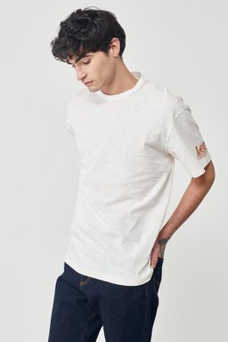 Loose Fit Rahat Kesim Bisiklet Yaka Kırık Beyaz Tişört - Off White-L231240102 (görsel 2)