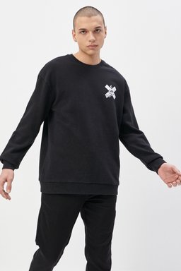 Loose Fit Rahat Kesim %100 Pamuk Bisiklet Yaka Siyah Tişört - Black-L231279001