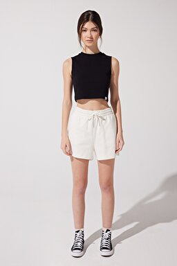 Regular Fit Normal Kesim %100 Pamuk Lastikli Bel Kırık Beyaz Sweat Şort - Off White-L231431102 (görsel 2)