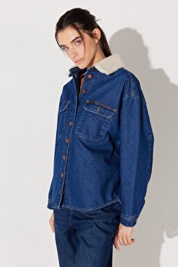 Loose Fit Rahat Kesim %100 Pamuk Sherpa Yaka Mavi Jean Kot Ceket - Mid Blue-L232097XT (görsel 4)