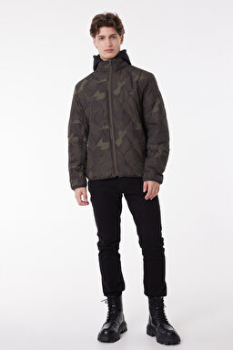 Regular Fit Normal Kesim Dik Yaka Haki Kapitone Ceket - Green Camo-L232140310 (görsel 4)