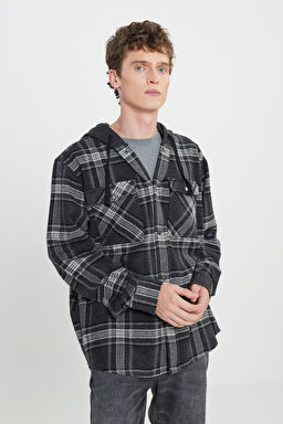 Loose Fit Rahat Kesim Kapüşonlu Şardonlu Siyah Uzun Kollu Gömlek - Black-L232151001
