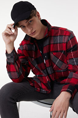 Loose Fit Rahat Kesim Ekose Kırmızı Siyah Şardonlu Uzun Kollu Gömlek - Red-L232153600 (görsel 3)
