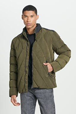 Regular Fit Normal Kesim Kapüşonlu Tam Fermuarlı Haki Mont - Khaki-L232199801