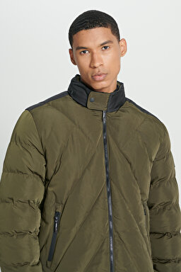 Regular Fit Normal Kesim Kapüşonlu Tam Fermuarlı Haki Mont - Khaki-L232199801 (görsel 5)