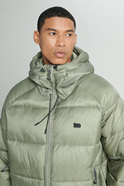 Regular Fit Normal Kesim Kapüşonlu Açık Yeşil Şişme Mont - Light Green-L232213299 (görsel 7)